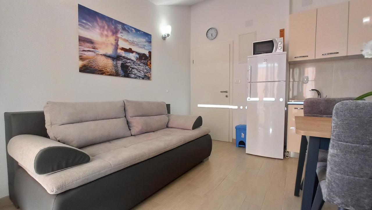 Jakopovic Apartments Rogoznica  Extérieur photo