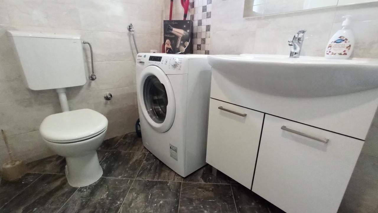 Jakopovic Apartments Rogoznica  Extérieur photo